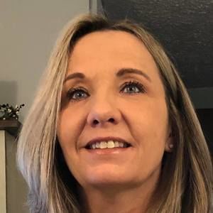 Meet your Posher, Nina